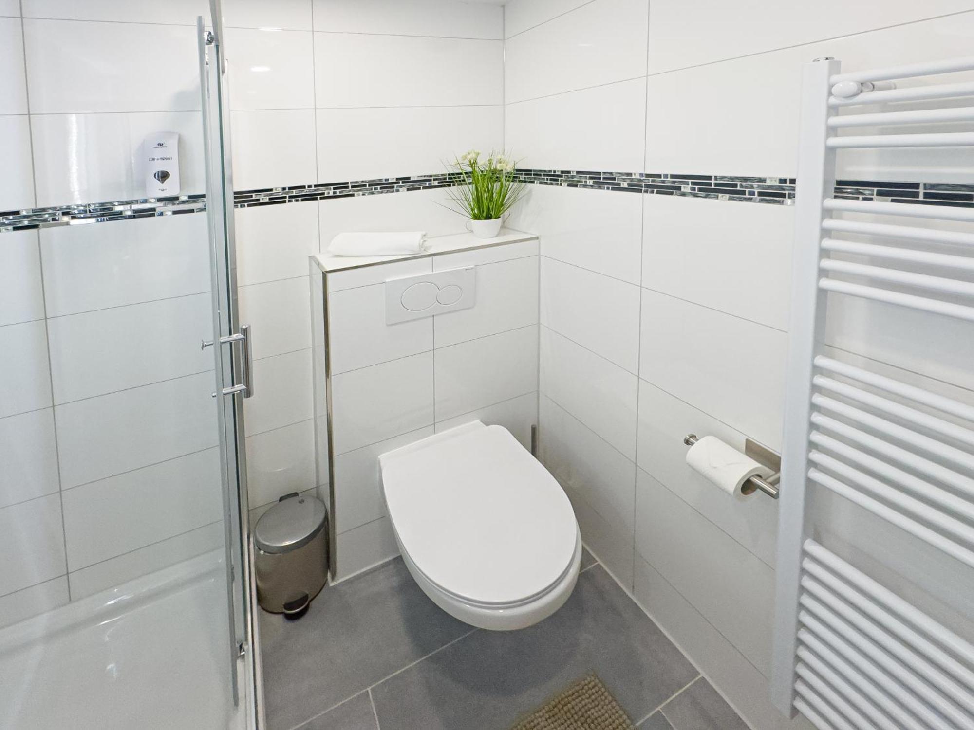 Appartamento Immostay S#3 Apartment- Wifi & Parking, Golfclub Und Mercedes Benz *